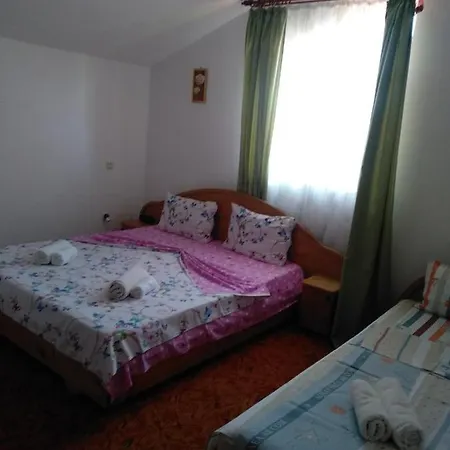 Pensiune Casa Carlo 3*